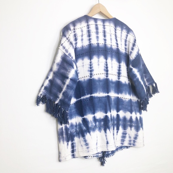 Roller Rabbit size OS blue and white Bridgette fringe kimono - Picture 5 of 12